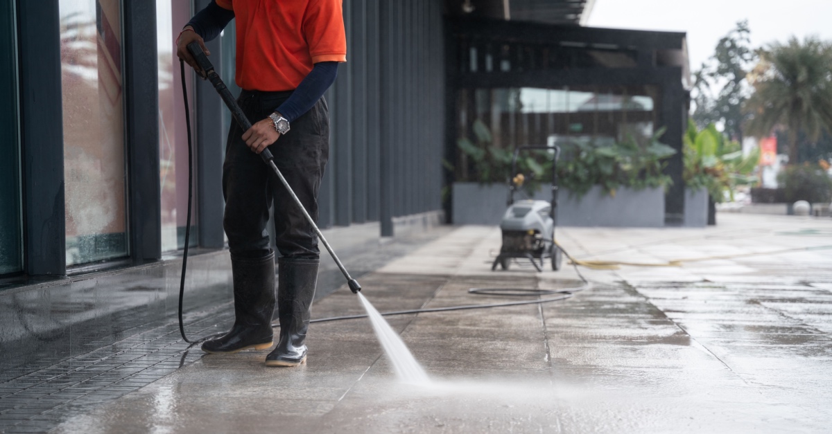 Window Wizards LLC residential driveway cleaning