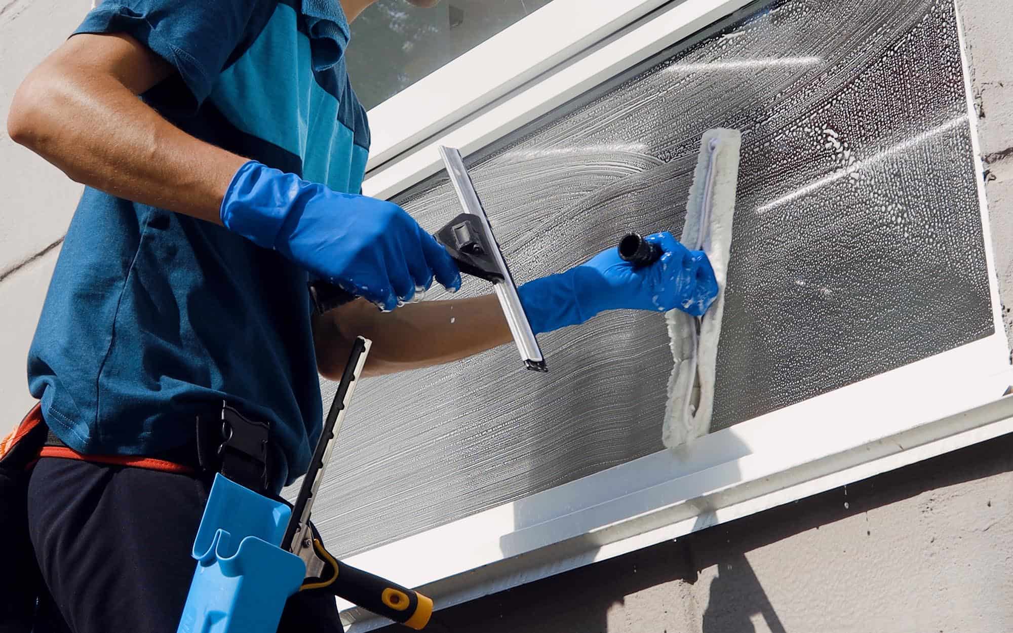 Window Wizards LLC residential window cleaning