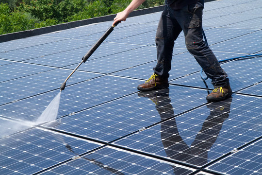 Window Wizards LLC solar panel cleaning service